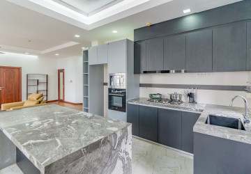 3 Bedroom Serviced Apartment For Rent - BKK 1, Phnom Penh thumbnail