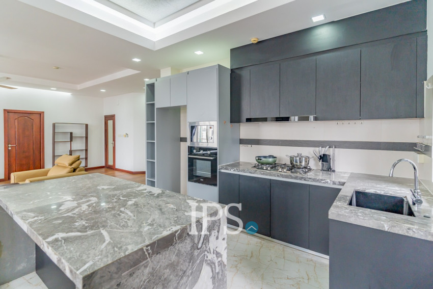 3 Bedroom Serviced Apartment For Rent - BKK 1, Phnom Penh