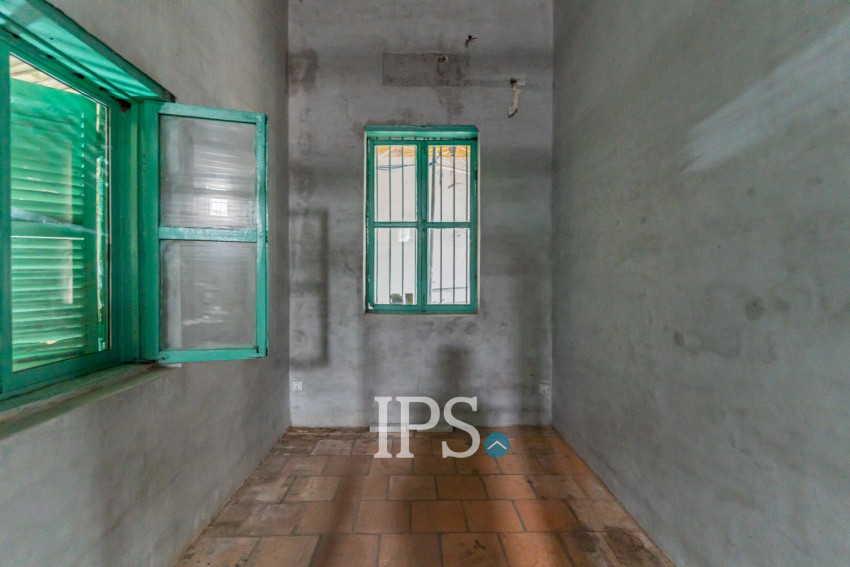 516 Sqm Commercial Villa For Rent - Srah Chork, Phnom Penh