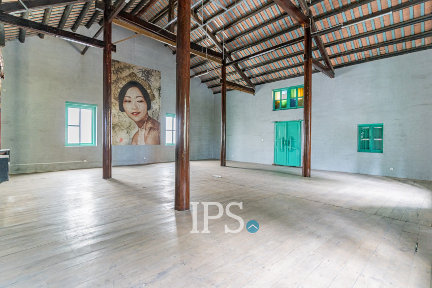 516 Sqm Commercial Villa For Rent - Srah Chork, Phnom Penh