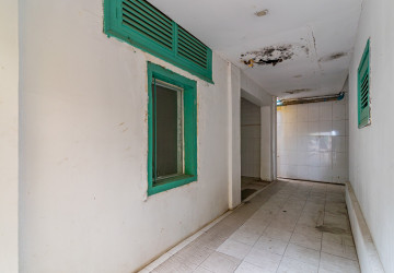 516 Sqm Commercial Villa For Rent - Srah Chork, Phnom Penh thumbnail