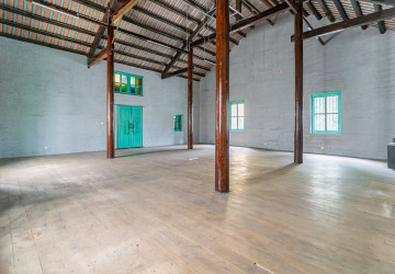 516 Sqm Commercial Villa For Rent - Srah Chork, Phnom Penh thumbnail