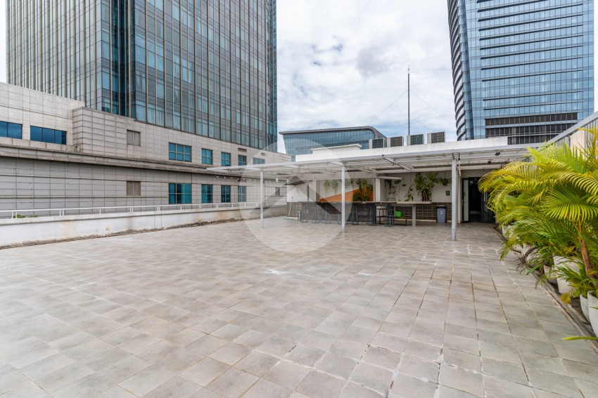 121 Sqm Office Space For Rent - Wat Phnom, Phnom Penh