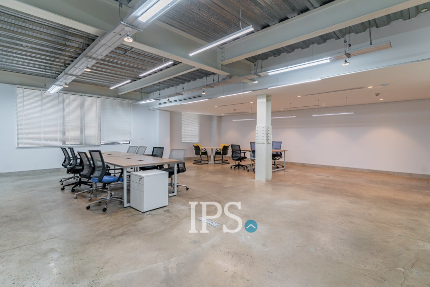 121 Sqm Office Space For Rent - Wat Phnom, Phnom Penh