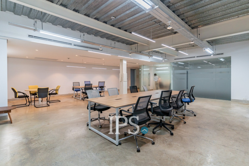 121 Sqm Office Space For Rent - Wat Phnom, Phnom Penh
