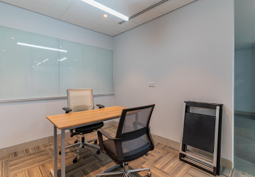 121 Sqm Office Space For Rent - Wat Phnom, Phnom Penh thumbnail