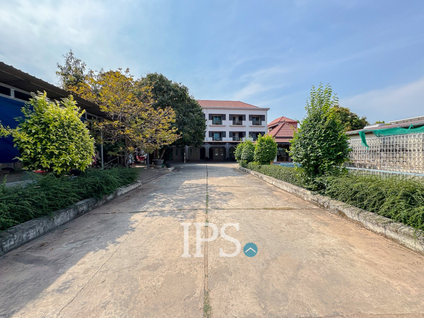 2 Bedroom Apartment For Rent - Slor Kram, Siem Reap