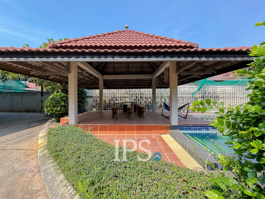 2 Bedroom Apartment For Rent - Slor Kram, Siem Reap