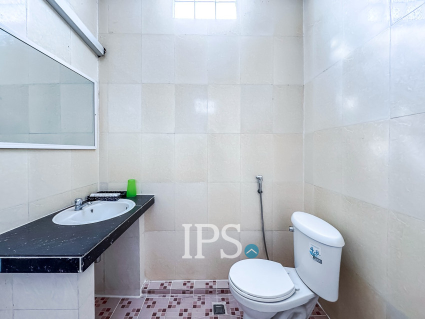 2 Bedroom Apartment For Rent - Slor Kram, Siem Reap