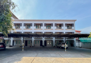 2 Bedroom Apartment For Rent - Slor Kram, Siem Reap thumbnail