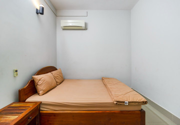 2 Bedroom Apartment For Rent - Slor Kram, Siem Reap thumbnail