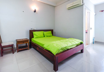 2 Bedroom Apartment For Rent - Slor Kram, Siem Reap thumbnail