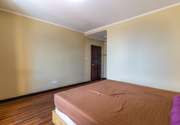3 Bedroom Condo For Rent - Rose Condo, Tonle Bassac, Phnom Penh thumbnail