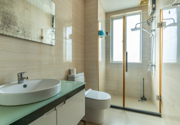 3 Bedroom Condo For Rent - Rose Condo, Tonle Bassac, Phnom Penh thumbnail