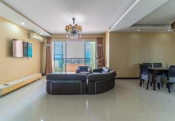 3 Bedroom Condo For Rent - Rose Condo, Tonle Bassac, Phnom Penh thumbnail