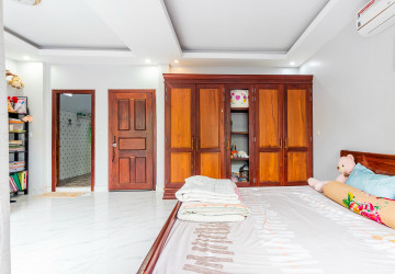 5 Bedroom House For Rent - Chreav, Siem Reap thumbnail