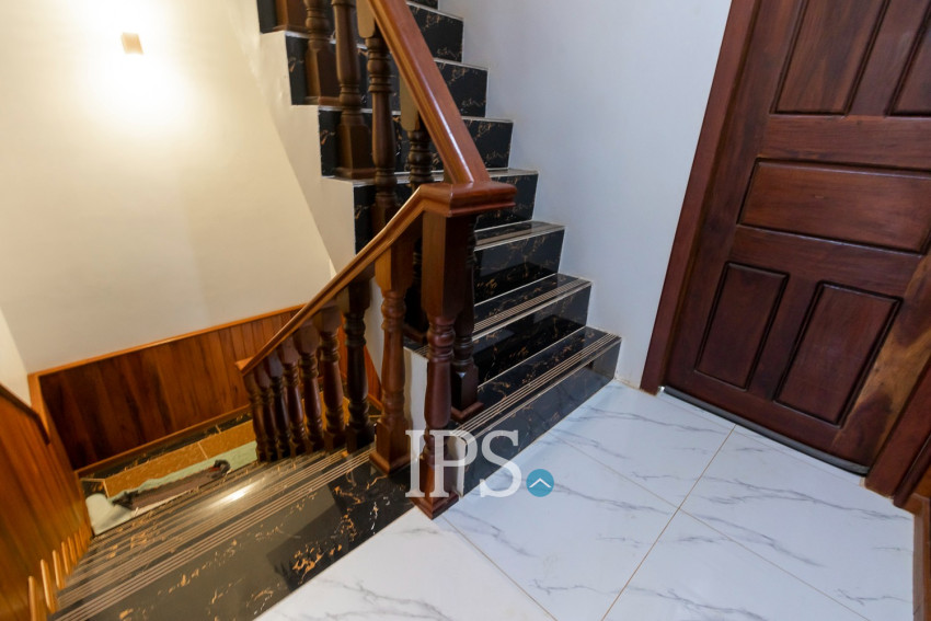 5 Bedroom House For Rent - Chreav, Siem Reap
