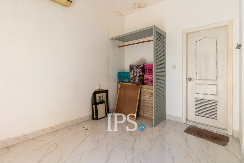 3 Bedroom House For Sale - Kandaek, Prasat Bakong, Siem Reap