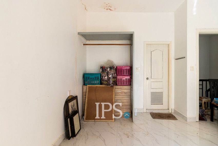 3 Bedroom House For Sale - Kandaek, Prasat Bakong, Siem Reap