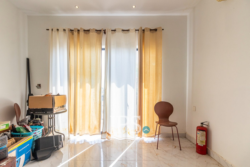 3 Bedroom House For Sale - Kandaek, Prasat Bakong, Siem Reap