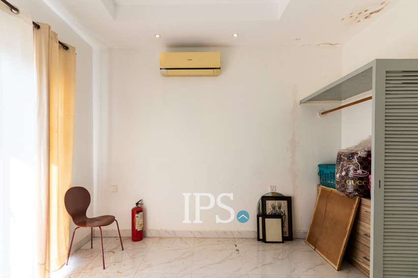 3 Bedroom House For Sale - Kandaek, Prasat Bakong, Siem Reap