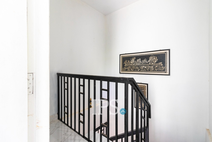 3 Bedroom House For Sale - Kandaek, Prasat Bakong, Siem Reap