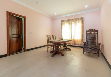 5 Bedroom House For Rent - Slor Kram, Siem Reap thumbnail