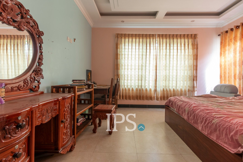 5 Bedroom House For Rent - Slor Kram, Siem Reap