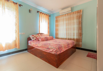 5 Bedroom House For Rent - Slor Kram, Siem Reap thumbnail
