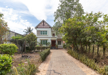 5 Bedroom House For Rent - Slor Kram, Siem Reap thumbnail