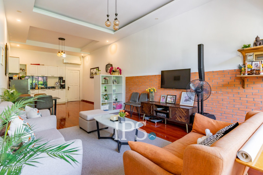 Renovated 3 Bedroom Apartment For Sale - Phsar Kandal 2, Phnom Penh