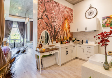 Renovated 3 Bedroom Apartment For Sale - Phsar Kandal 2, Phnom Penh thumbnail