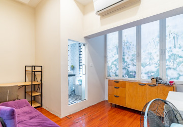 Renovated 3 Bedroom Apartment For Sale - Phsar Kandal 2, Phnom Penh thumbnail