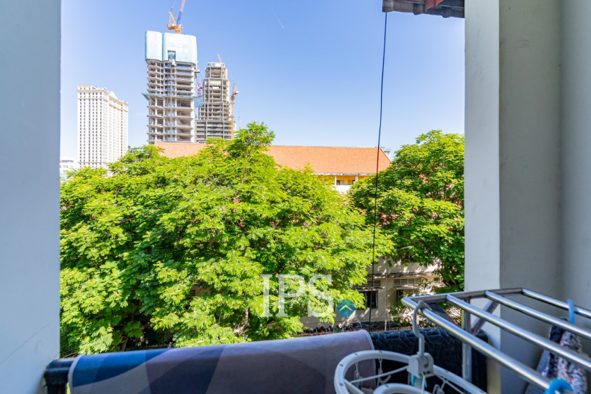 Renovated 3 Bedroom Apartment For Sale - Phsar Kandal 2, Phnom Penh