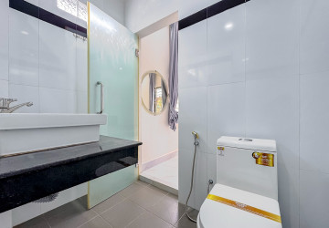 2 Bedroom House For Rent - Svay Dangkum, Siem Reap thumbnail