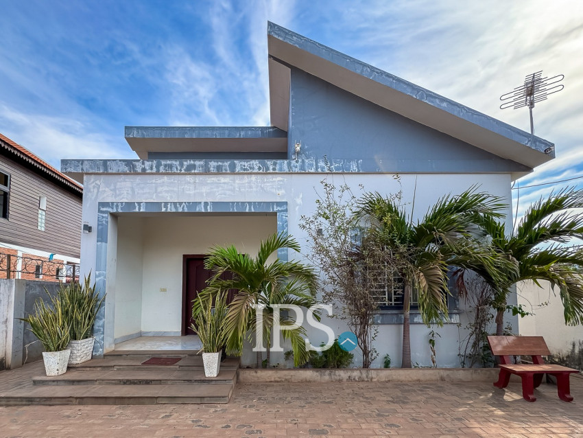 2 Bedroom House For Rent - Svay Dangkum, Siem Reap