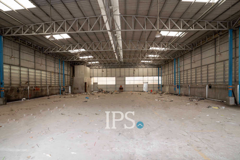 650 Sqm Warehouse For Rent - Boeung Trabek, Phnom Penh - Image 3