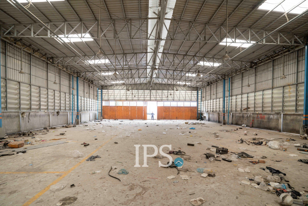 650 Sqm Warehouse For Rent - Boeung Trabek, Phnom Penh - Image 4
