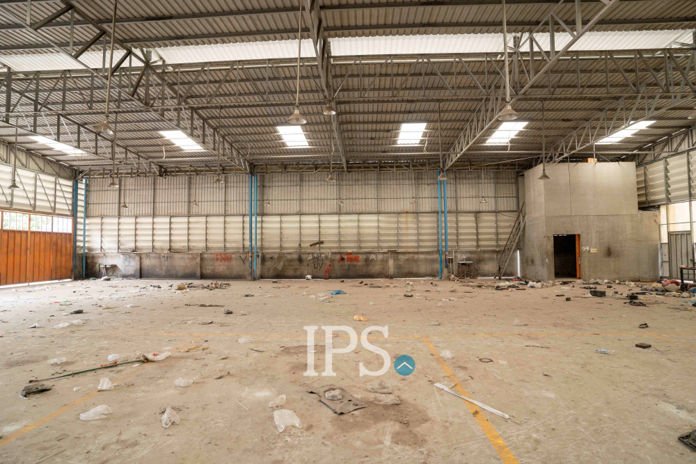 650 Sqm Warehouse For Rent - Boeung Trabek, Phnom Penh - Image 8