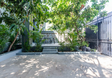 3 Bedroom House For Rent - Svay Dangkum, Siem Reap thumbnail
