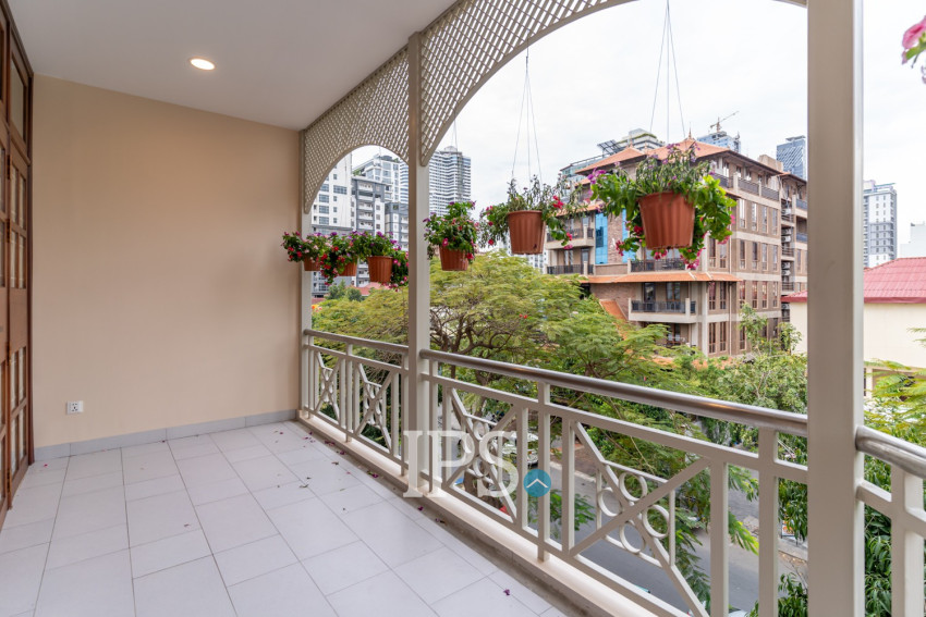 1 Bedroom Serviced Apartment  For Rent - BKK1, Phnom Penh