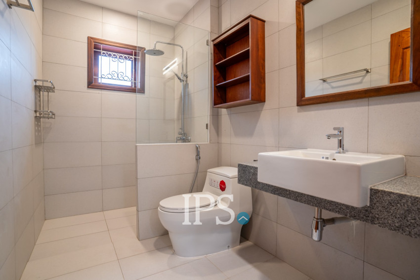 1 Bedroom Serviced Apartment  For Rent - BKK1, Phnom Penh