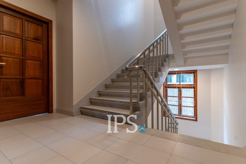 1 Bedroom Serviced Apartment  For Rent - BKK1, Phnom Penh