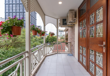 1 Bedroom Serviced Apartment  For Rent - BKK1, Phnom Penh thumbnail