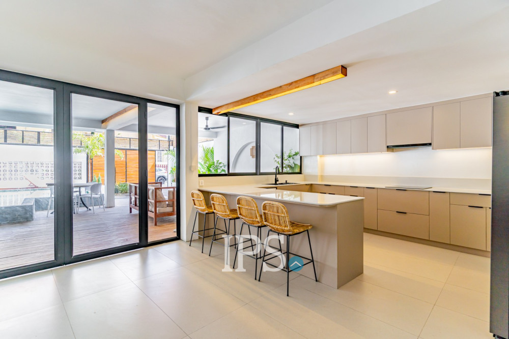 5 Bedroom Villa For Rent - Chakto Mukh, Phnom Penh - Image 13