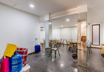 210 Sqm Retail Space For Rent - BKK1, Phnom Penh thumbnail