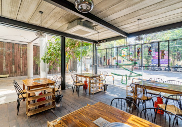 210 Sqm Retail Space For Rent - BKK1, Phnom Penh thumbnail