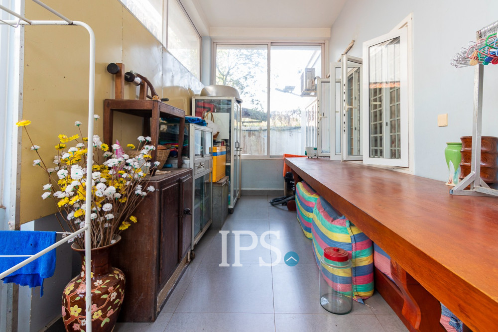 8 Bedroom House For Rent - Kouk Chak, Siem Reap - Image 32