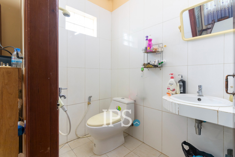 8 Bedroom House For Rent - Kouk Chak, Siem Reap - Image 26