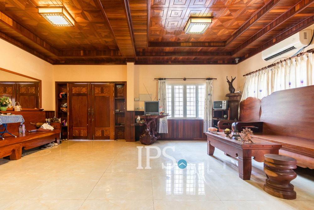 8 Bedroom House For Rent - Kouk Chak, Siem Reap - Image 8
